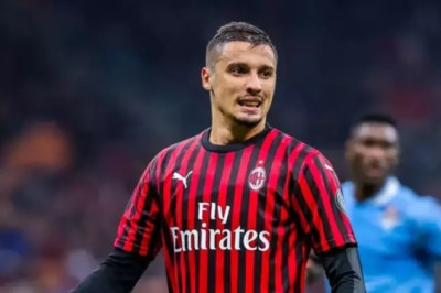 Krunic 'Tamam' dedi şimdi sıra Milan'da!