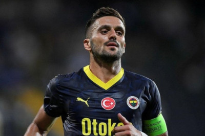 Dusan Tadic kimdir ? Kaç yaşında Boyu kaç