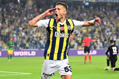 Szymanski, Talisca'yı solladı