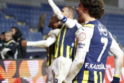 Ferdi Kadıoğlu'ndan kusursuz performans!