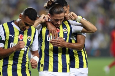 Crespo Rayo Vallecano takımına sezon sonuna kadar kiraladı.