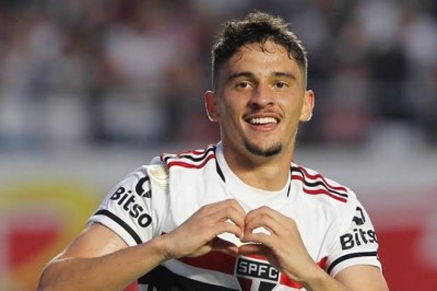 Fenerbahçe'ye sambacı orta saha! İlk teklif yapıldı