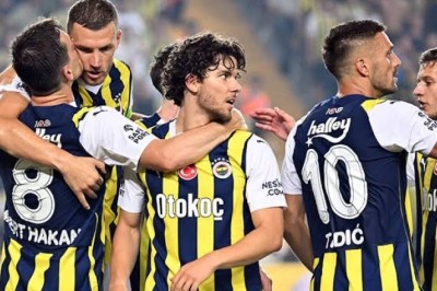 Fenerbahçe'de sağ bek belirsizliği!