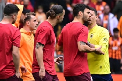 Mert Hakan Yandaş'tan OLAY paylaşım!