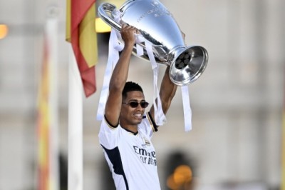 Bellingham'dan Fenerbahçe'ye beğeni!