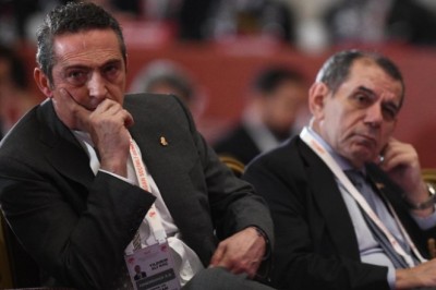 Menajer oyunu! 48 maçta 2 gol atan orta sahayı hem Fener'e hem de Galatasaray'a teklif ettiler