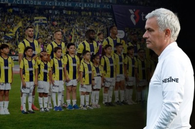 Mourinho'dan derbi sonrası Avrupa ayarı! Kadro değişiyor...