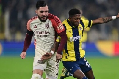 Fenerbahçe, Lyon ile evinde berabere kaldı.