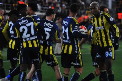 Karar Kartal ve Çetin'e bağlı! Yıldırım'ın beğenmediği yıldız isim için ayrılık iddiası