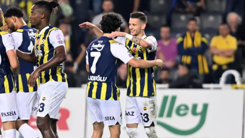 Fenerbahçe'de 2 yıldıza birden talip oldular!