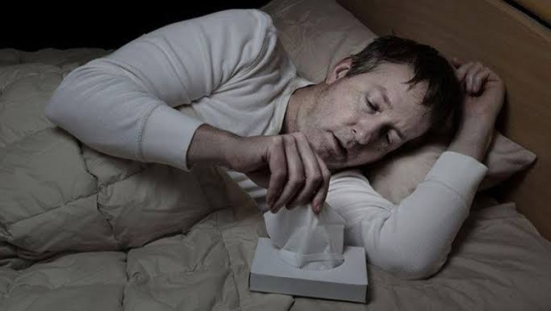 Gece uykuda terlemenin nedenleri nelerdir?