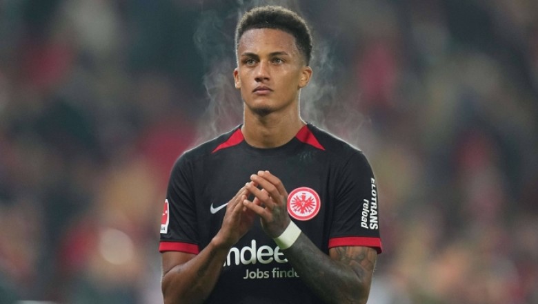 Frankfurt, Tuta için Fenerbahçe'yi şaşırttı