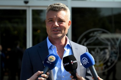 Son Dakika!! Sadettin Saran'ın ilk transferi! Premier lig ekibiyle görüşmelere başladı.