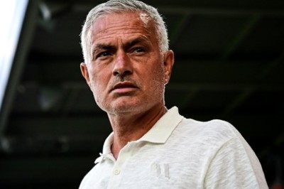 Fenerbahçe'de 6 numara operasyonu! Jose Mourinho istedi Fenerbahçe alıyor.