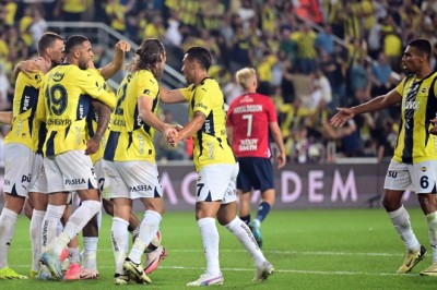 Dzeko Tadic gitti sıra o isimlere geldi! Fenerbahçe'de 3 ayrılık daha gerçekleşiyor